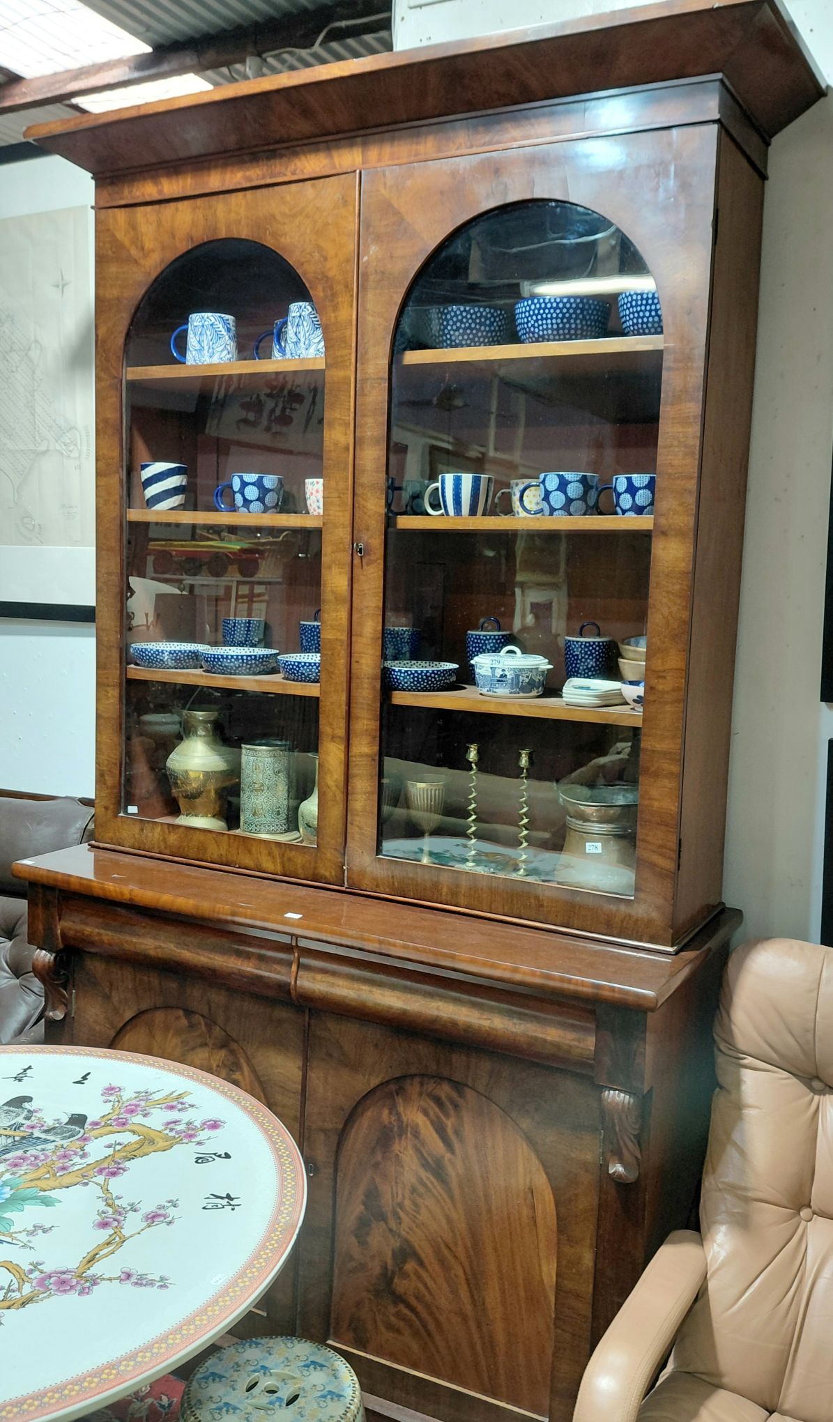 277 · VICTORIAN FLAME MAHOGANY BOOKCASE