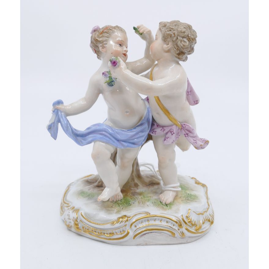 Meissen Dancing Boy & Girl with Flowers Porcelain Figure Group- 4.5"