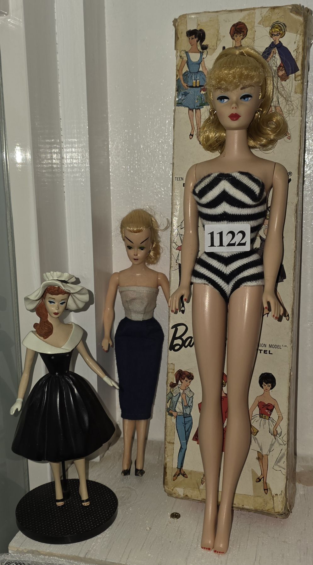 1122 · BARBIE DOLL