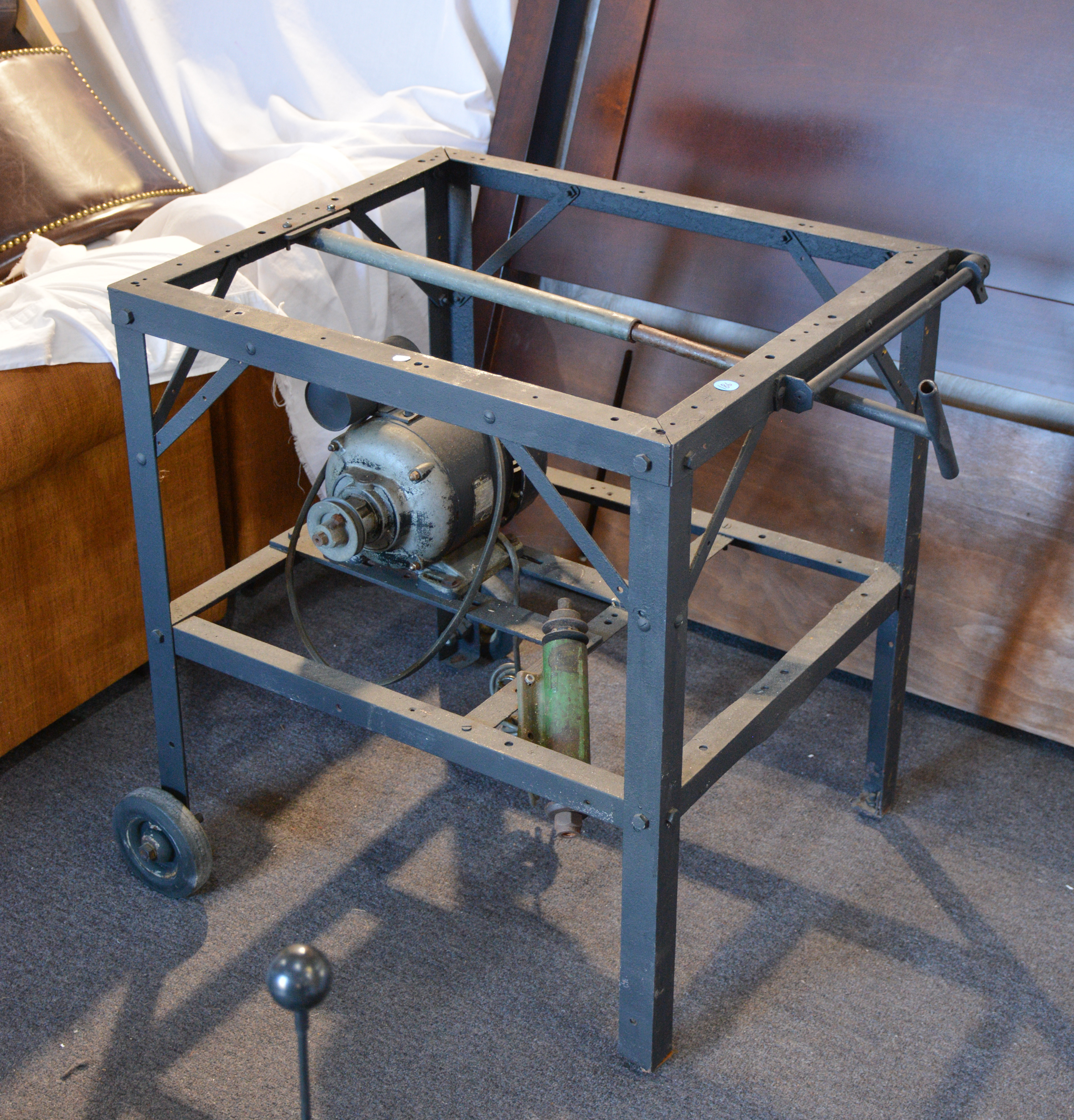 Saw Bench and Big Motor, Single Phase + Arbour — NZ auction result