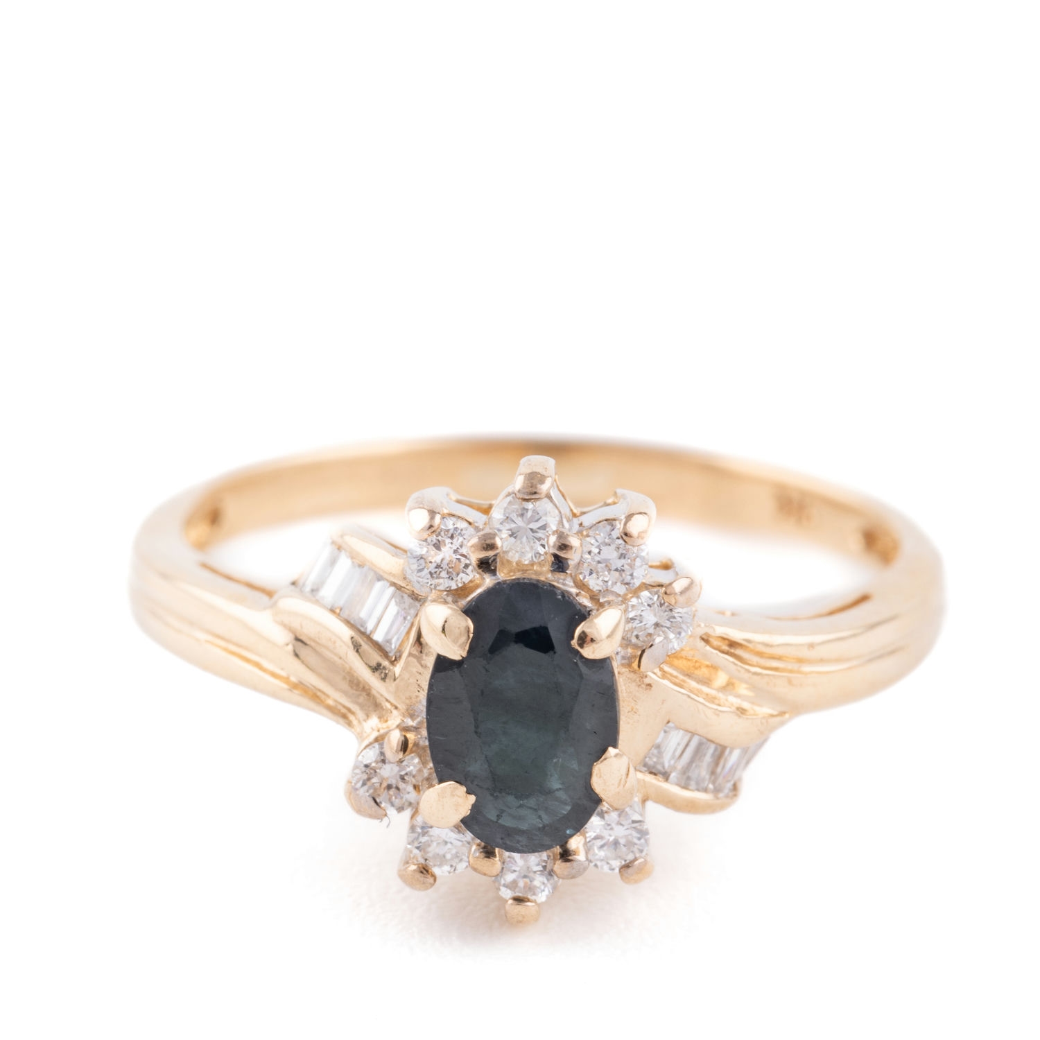 346 · Sapphire & Diamond Cluster 9ct Gold