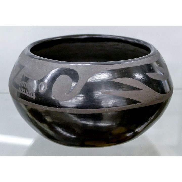 Petra Montoya Santa Clara Blackware Bowl 8''