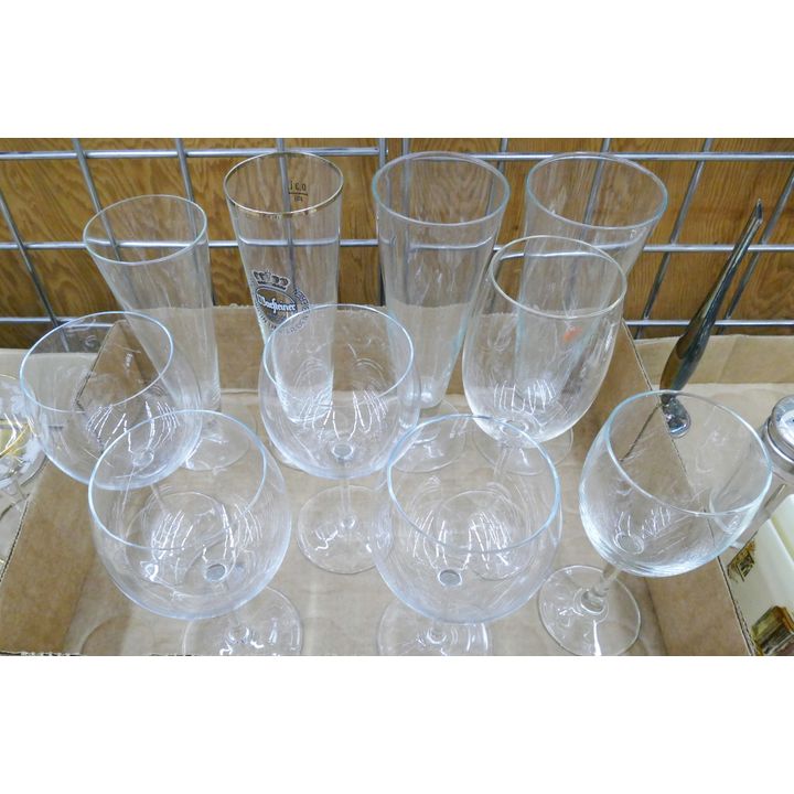 Box Wine & Beer Glasses