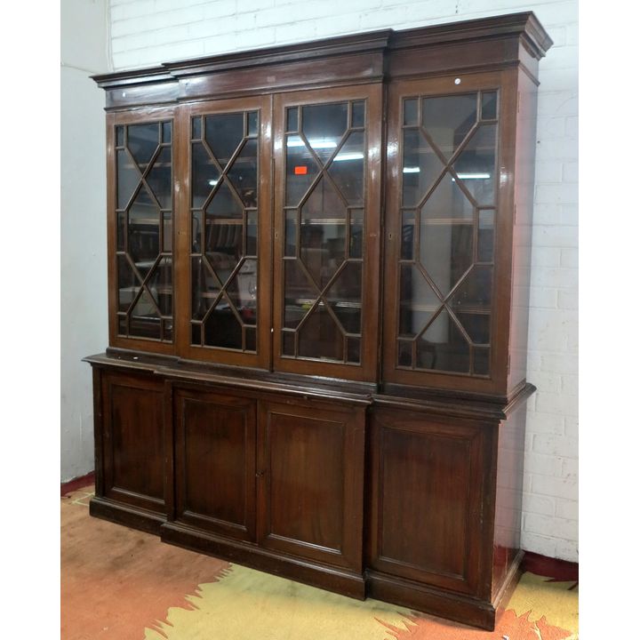 MAHOGANY LIBRARY BOOKCASE