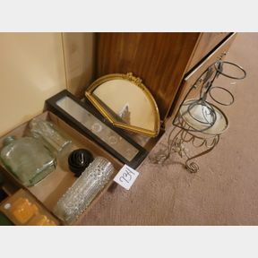 2 Boxes of glass containers, mirrored shelves and metal stands