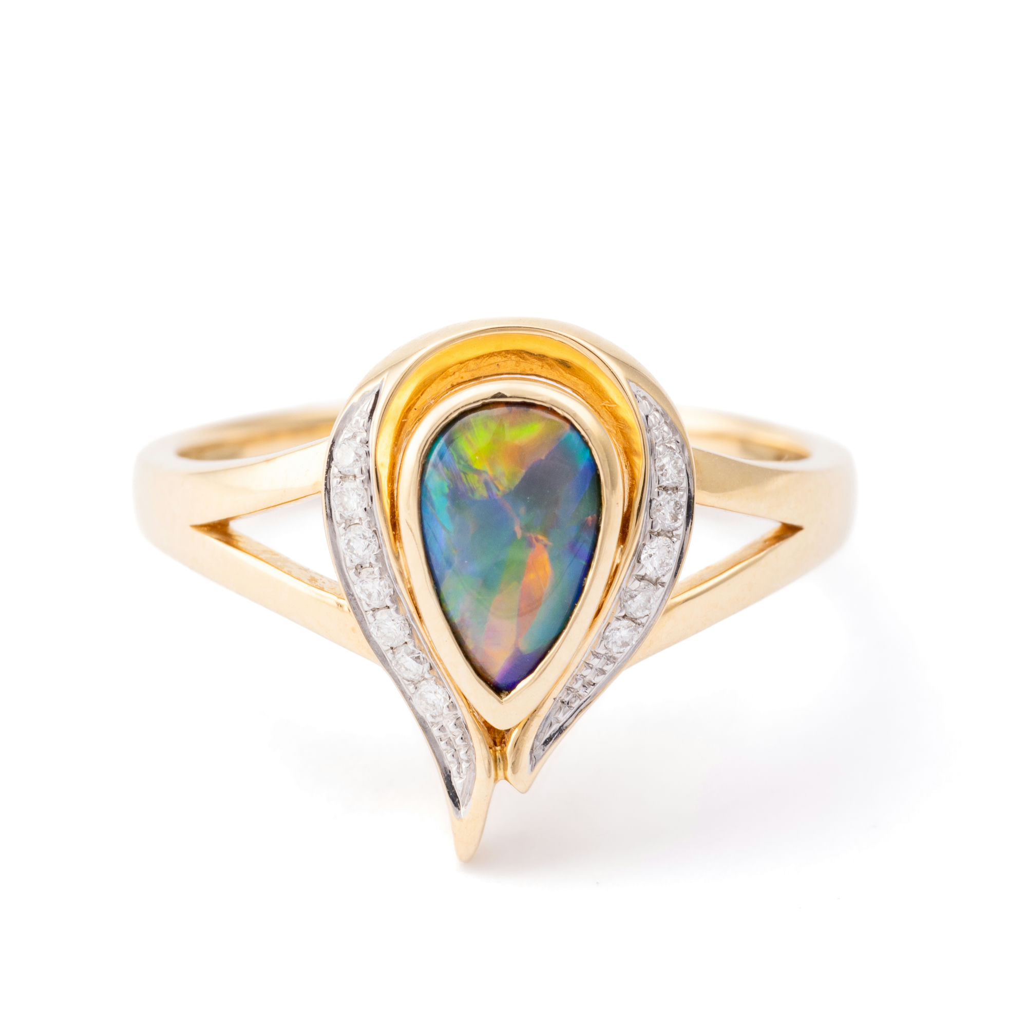 23 · Opal & Diamond Ring 14ct Gold