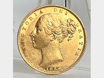 1854 VICTORIA YOUNG HEAD LONDON MINT SHIELD GOLD SOVEREIGN