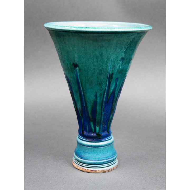 Graeme Storm - Porcelain trumpet vase