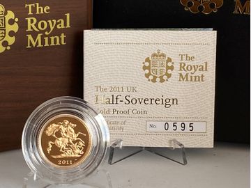2011 ELIZABETH II PROOF GOLD HALF SOVEREIGN