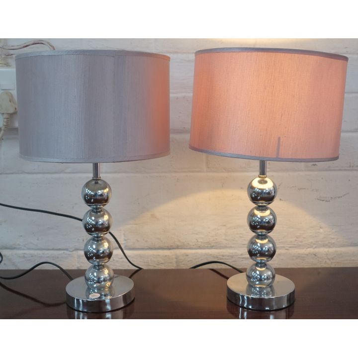 PAIR OF TABLE LAMPS