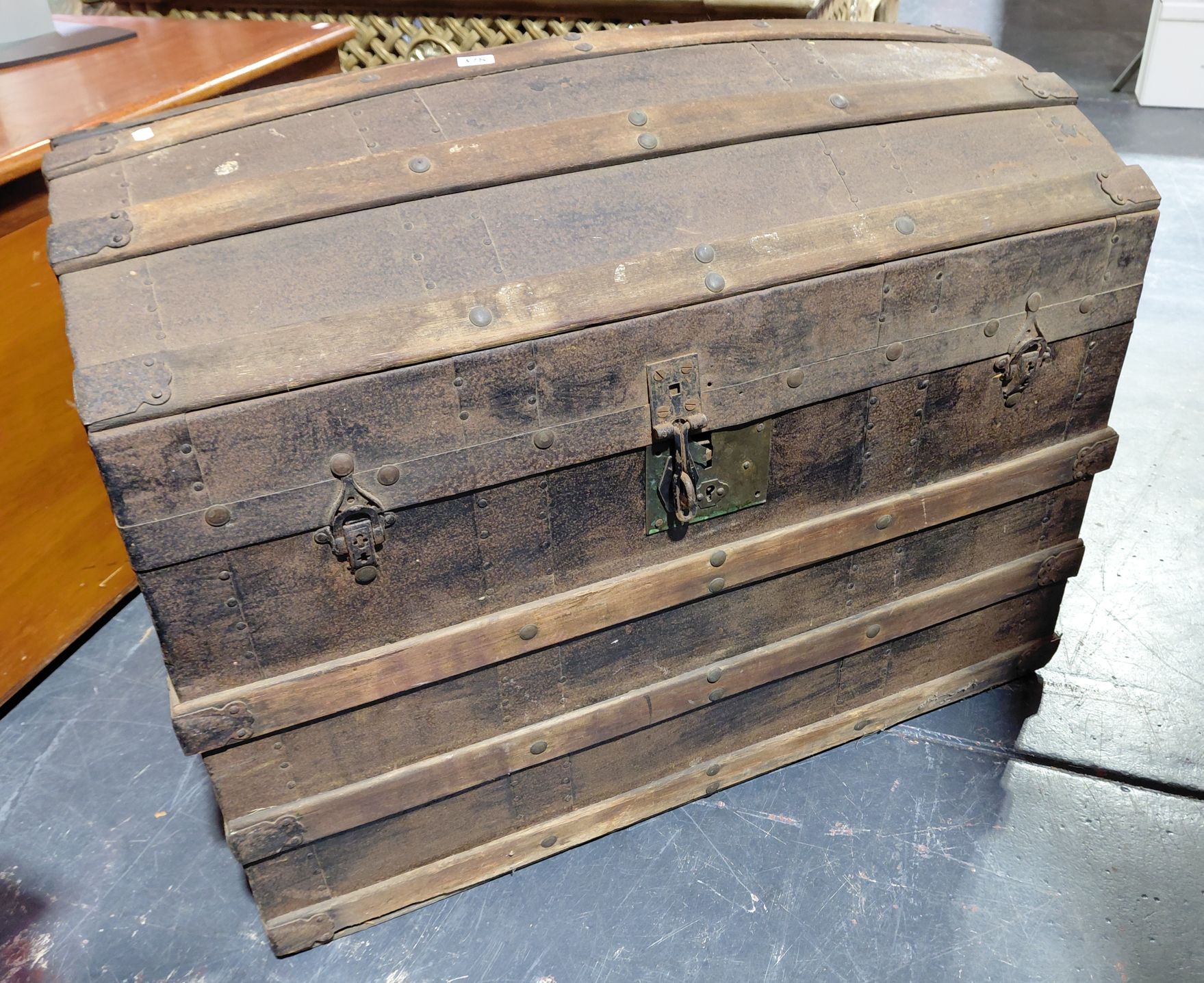Camel Back Shipping Trunk