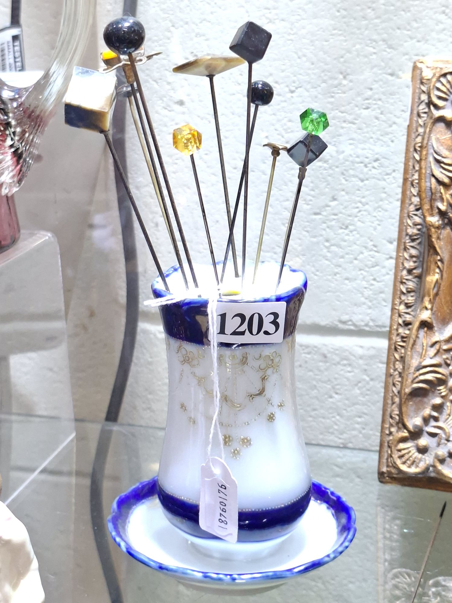 1203 · VINTAGE HAT PINS AND STAND