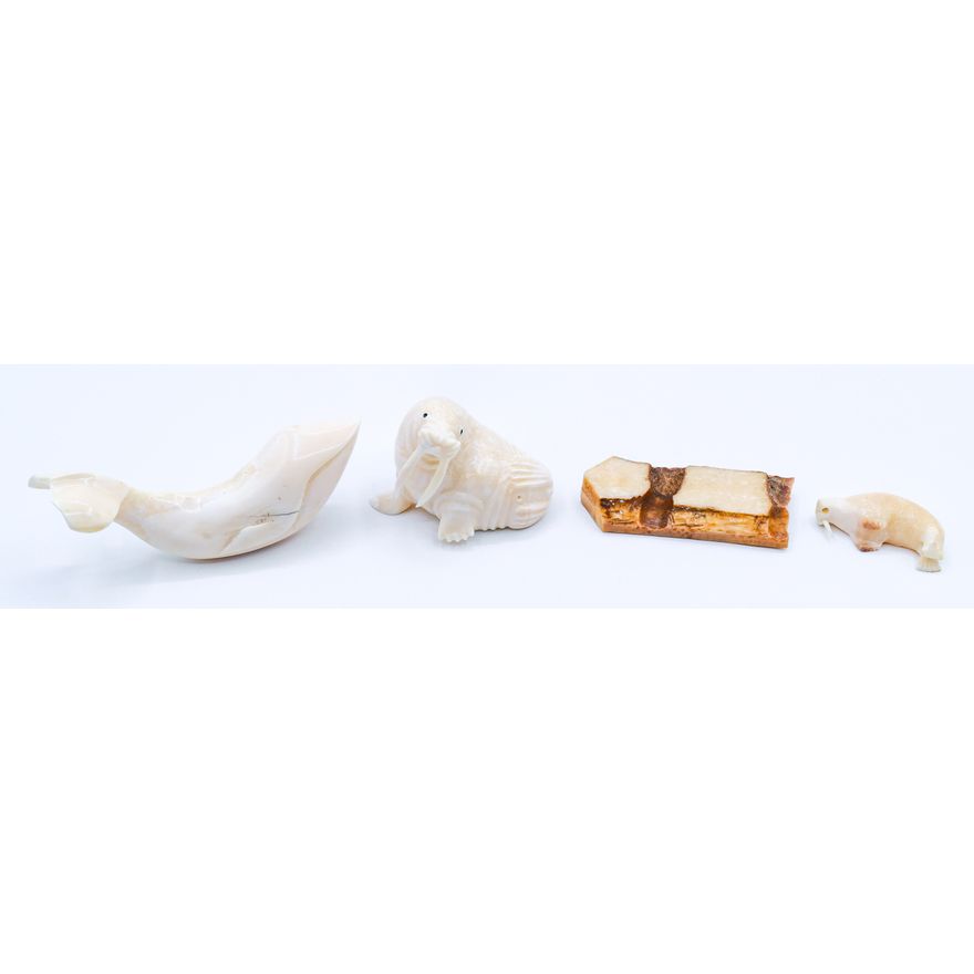 Box Eskimo Scrimshaw Animals etc.