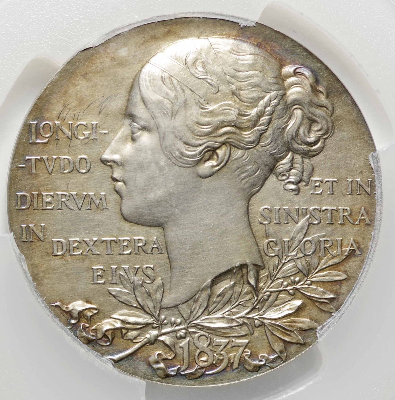 たけ  1897年 イギリス ビクトリア ヤングヘッド 大型 銀 メダル 英国-Great Britain. PCGS SP62. 極美/未. ヴィクトリア女王即位