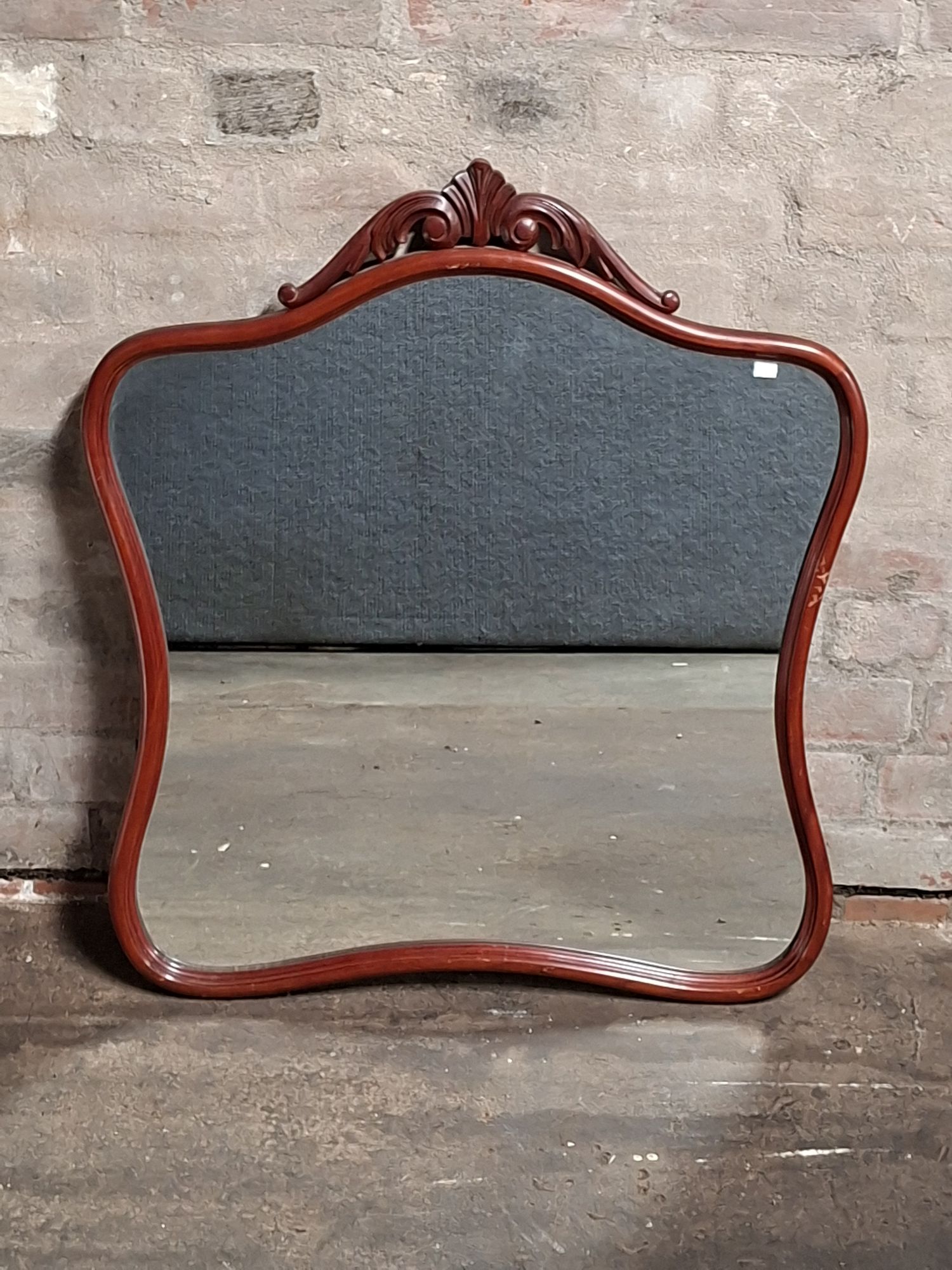 219 · WALL MIRROR