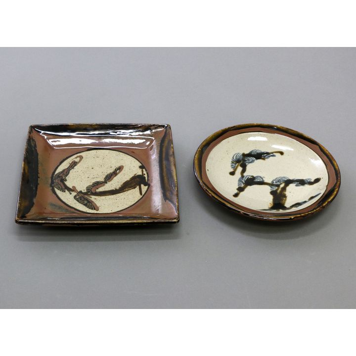 Mashiko Pottery, Two platters attributed to Sakuma Totaro