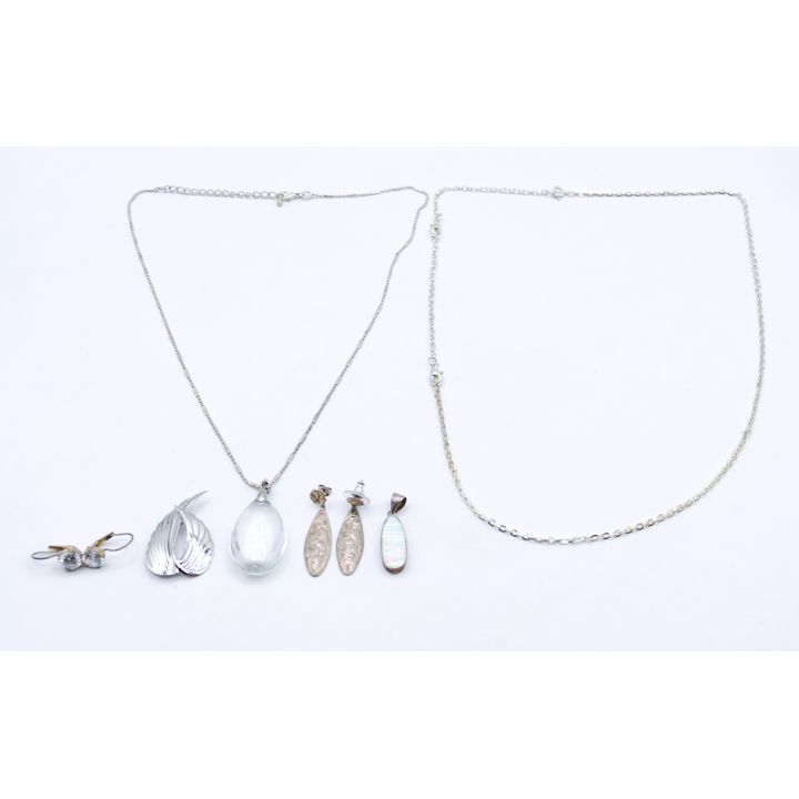 Box Modern Sterling Assorted Jewelry