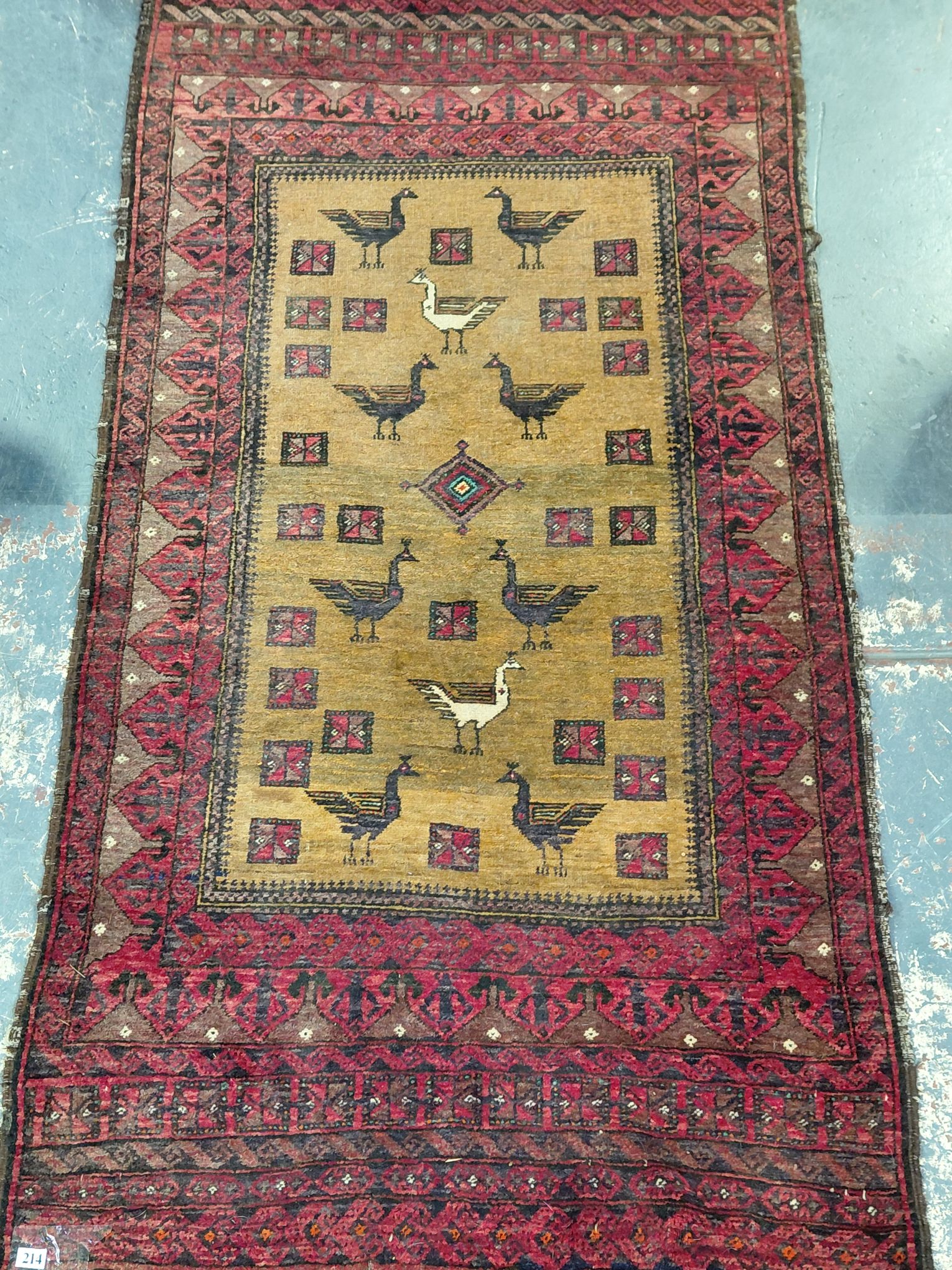 214 · PERSIAN RUG