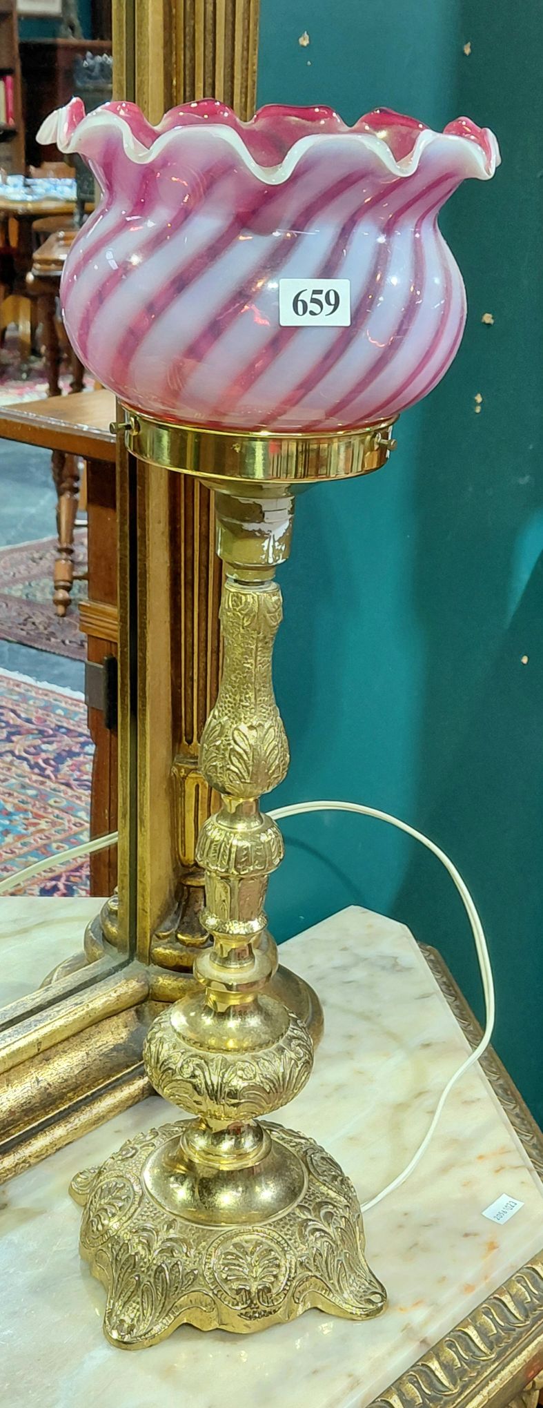 659 · ANTIQUE BRASS LAMP