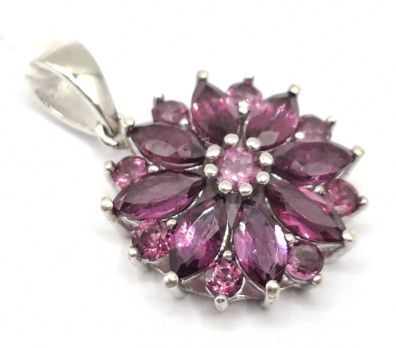 1125 · STERLING SILVER PENDANT