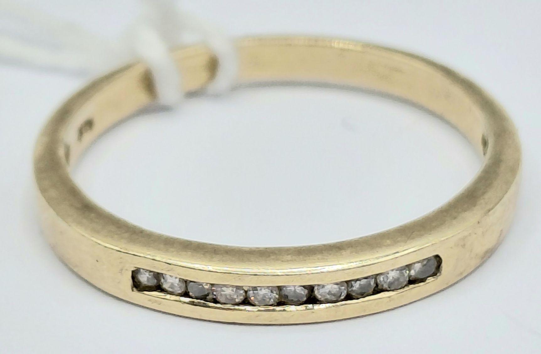 9ct Gold Diamond Ring
