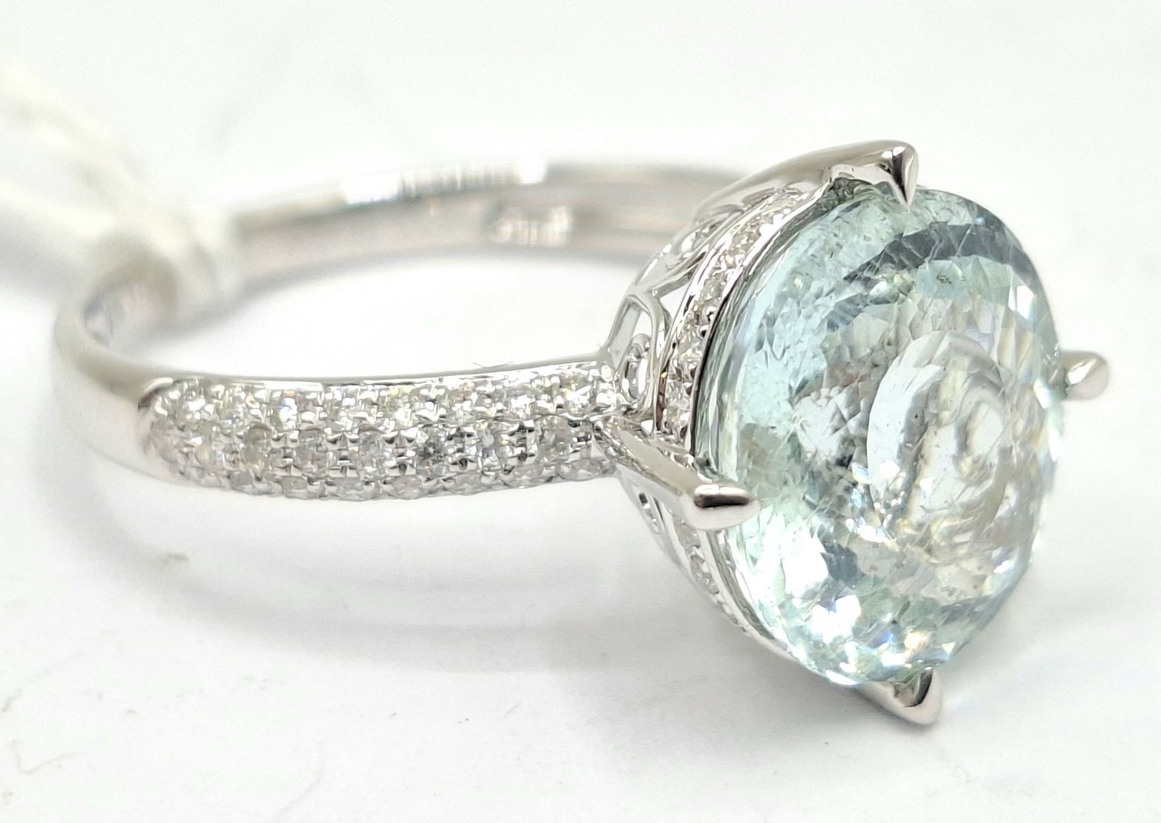 1167 · 9CT GOLD DRESS RING