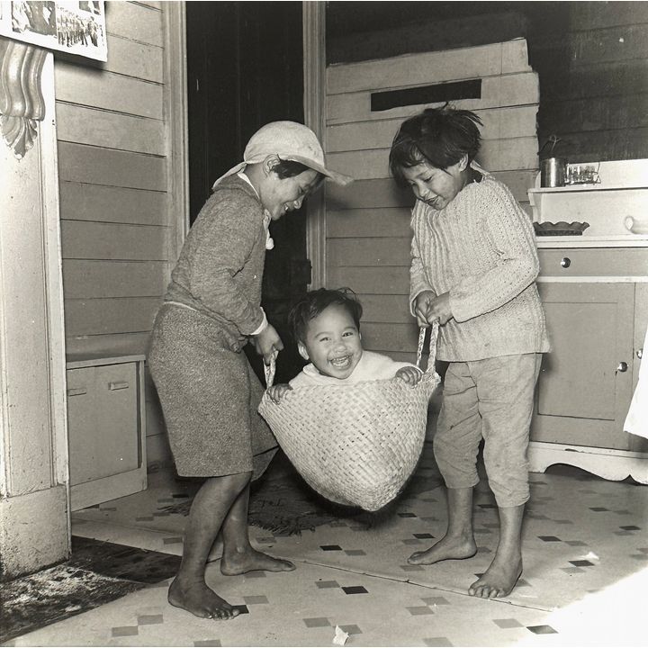 Ans Westra 'Washday at the Pa'