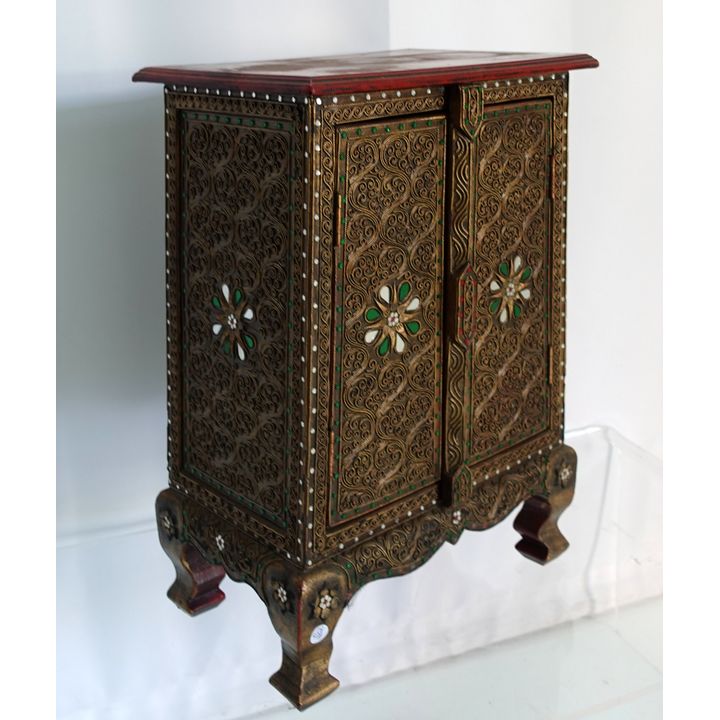 TABLE TOP CHEST