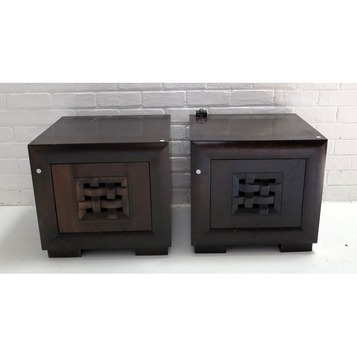 PAIR OF PEDESTALS