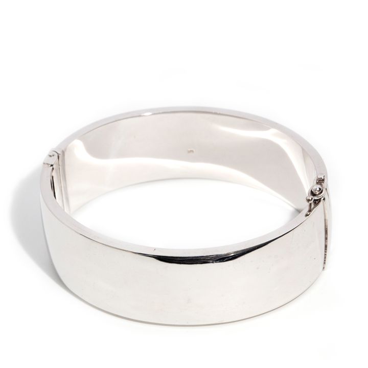 9 Carat White Gold Hinged Bangle,
