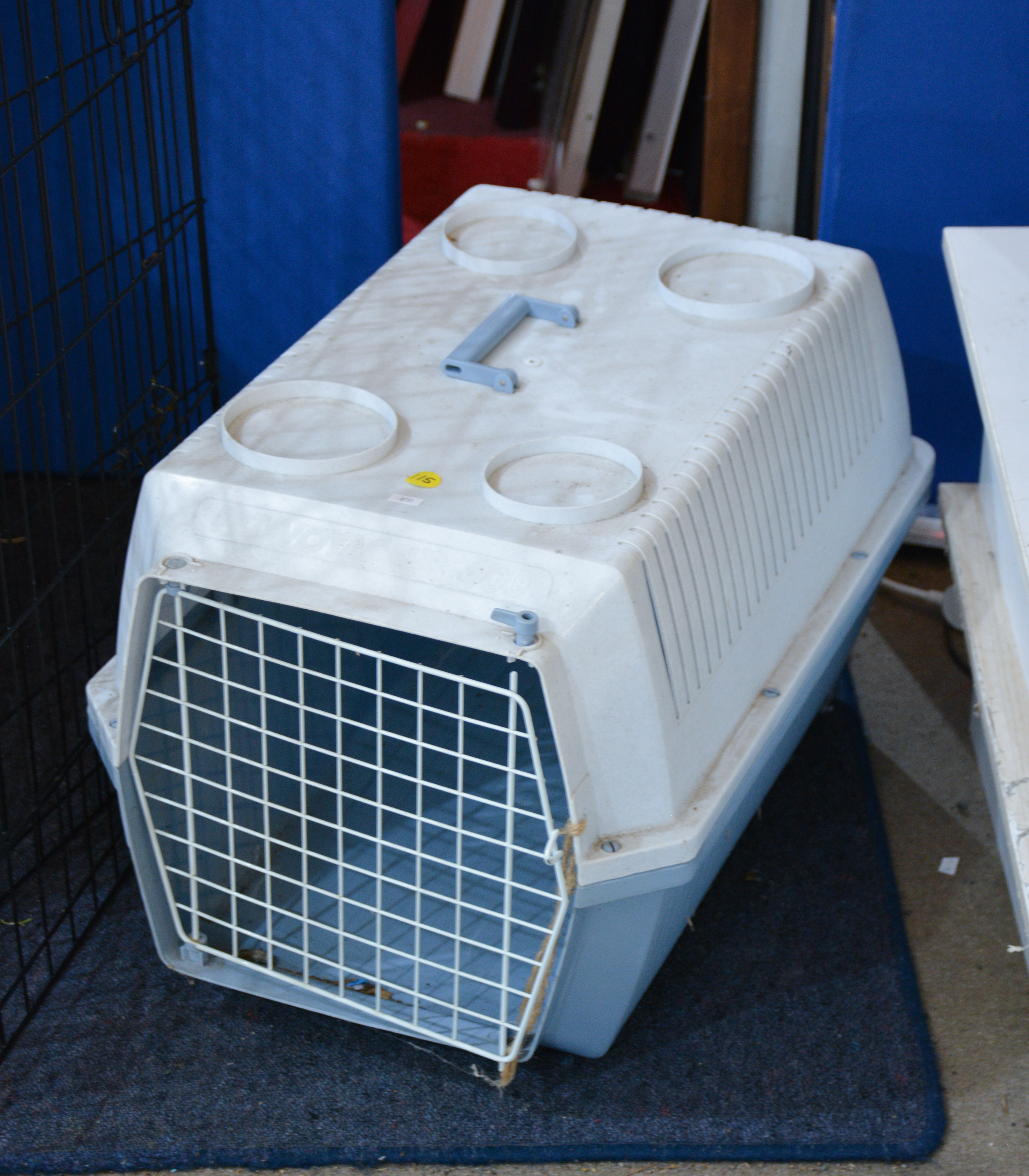 Large Dog Travel Crate — sold at auction in New Zealand for $10