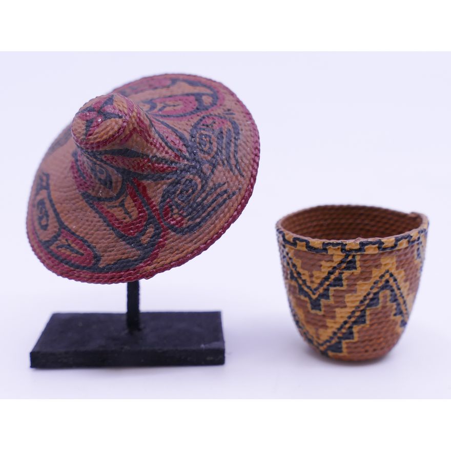 Box Miniature Woven Indian Hat & Basket- 1'' approx