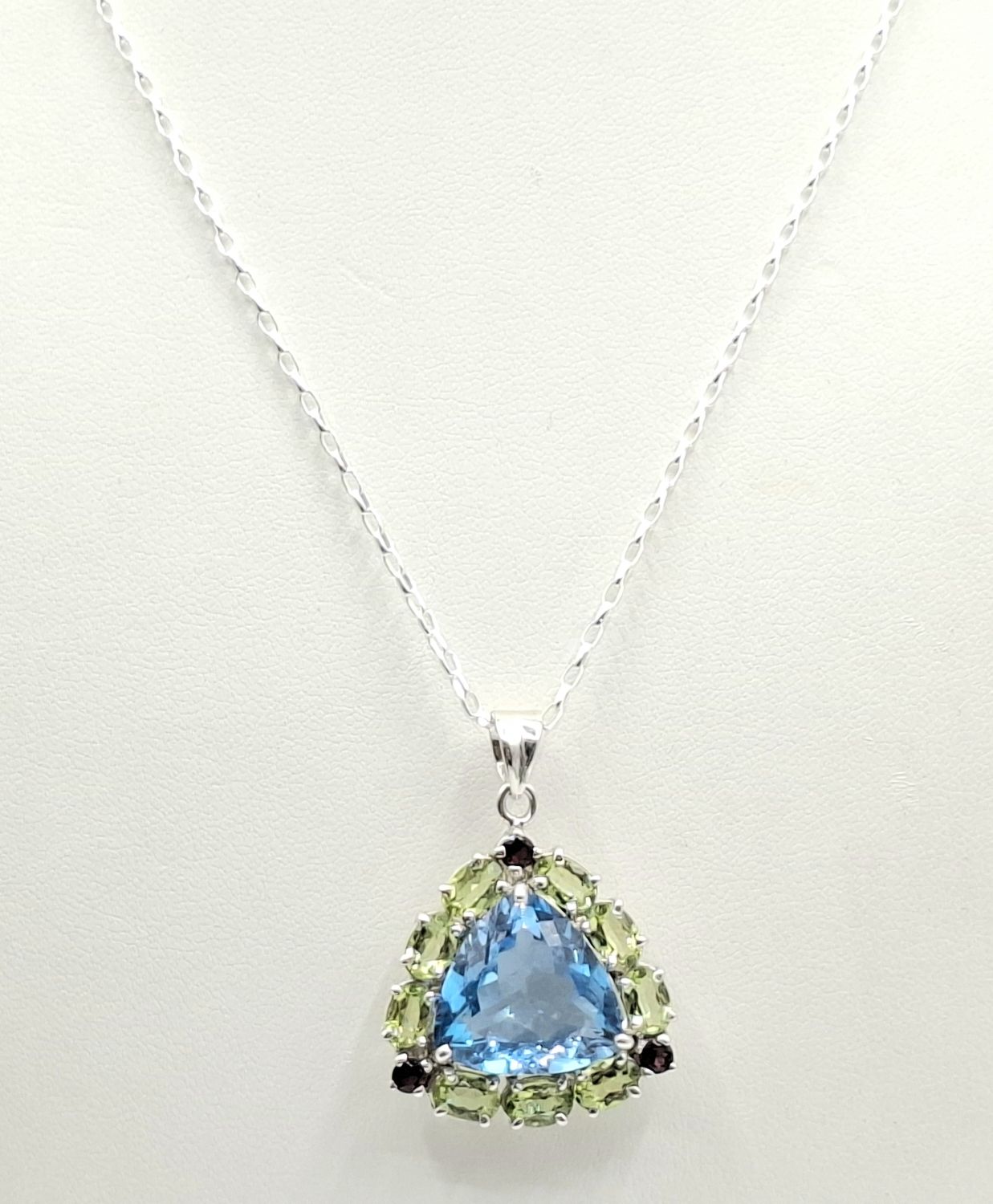 1088 · 925 STERLING SILVER PENDANT