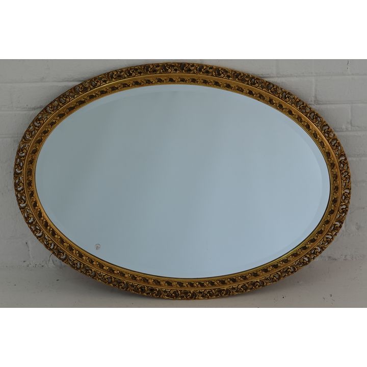 GILT FRAMED BEVELLED GLASS MIRROR