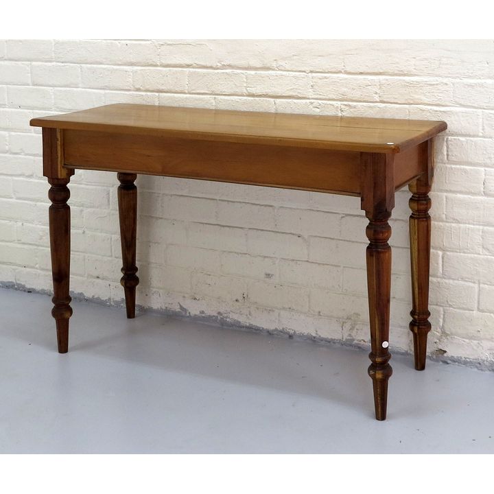 YELLOW WOOD SERVER