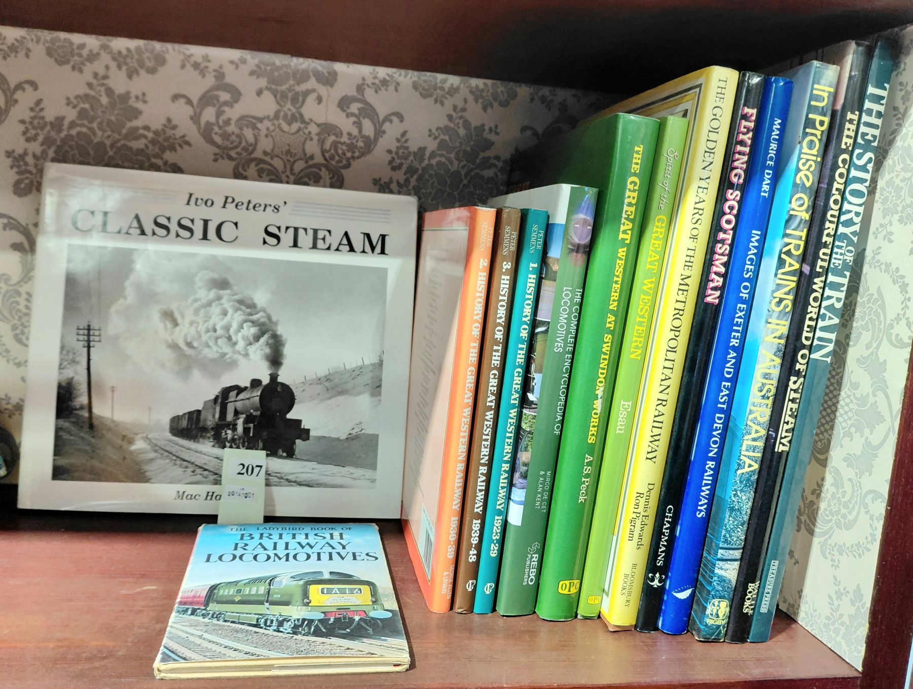 207 · BOOKS - TRAINS