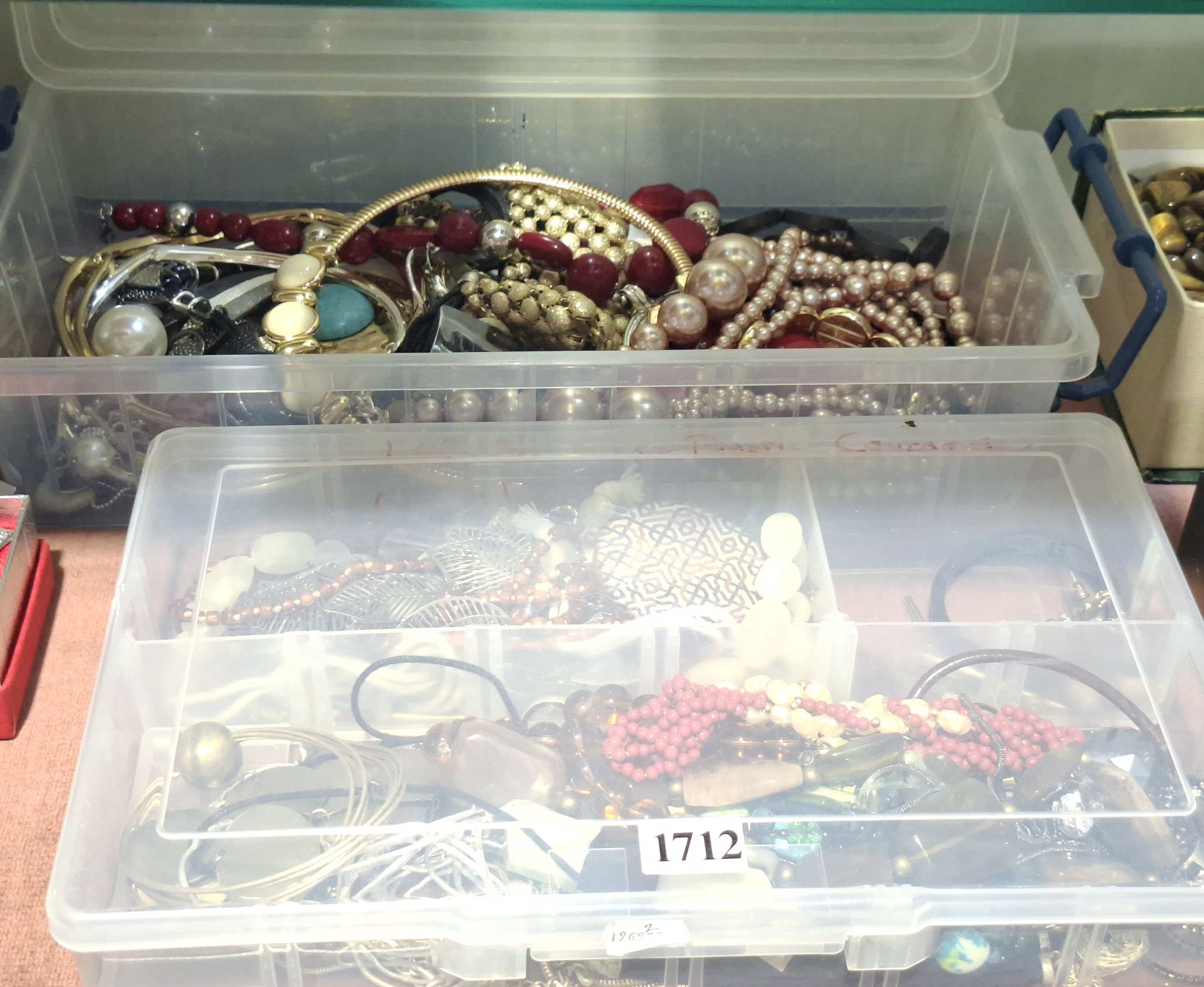 Modern Designer And Fashion Jewellery