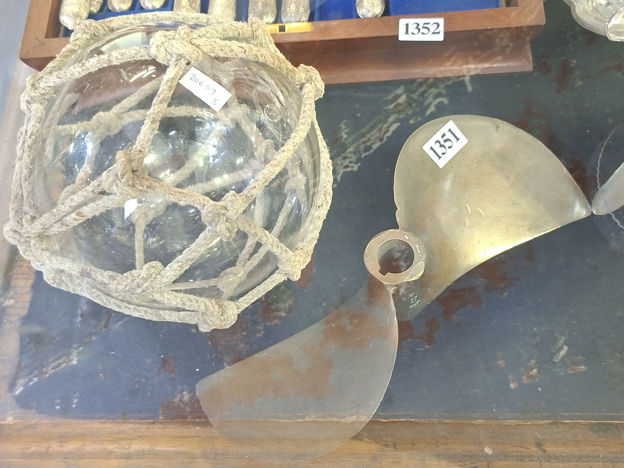 1351 · NAUTICAL