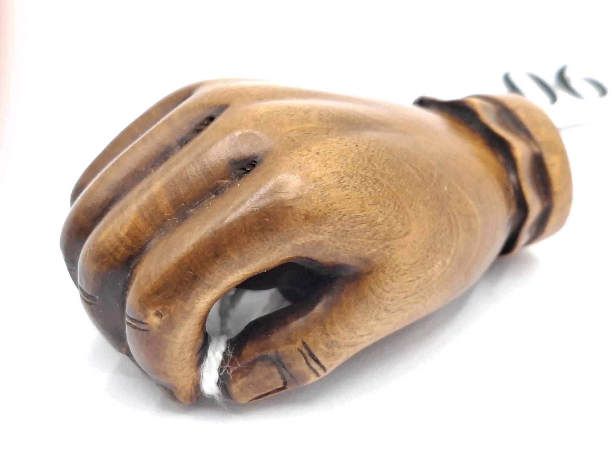 90 · JAPANESE CARVED BOXWOOD NETSUKE