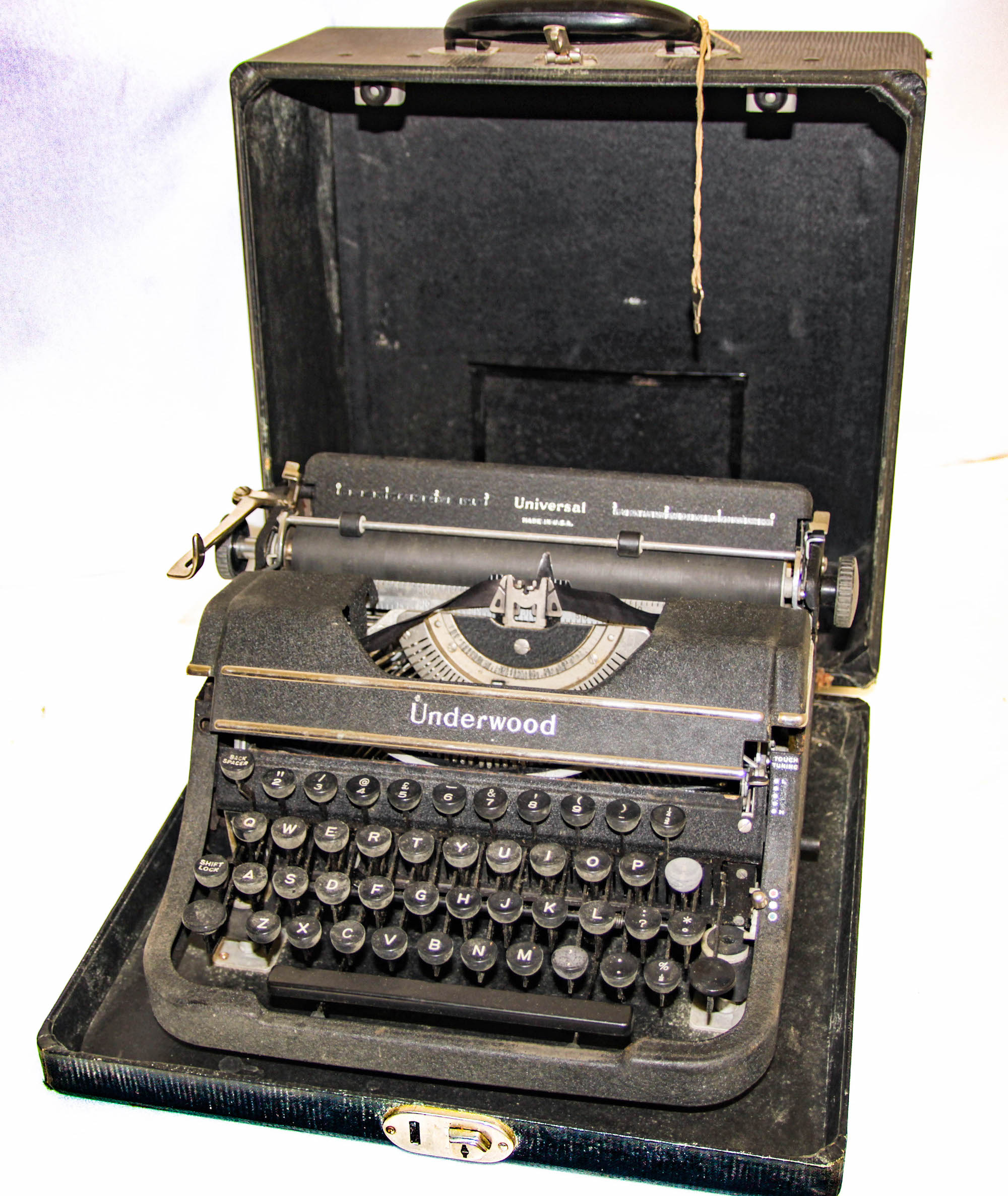 Vtg/Antique Underwood Universal Portable Typewriter with