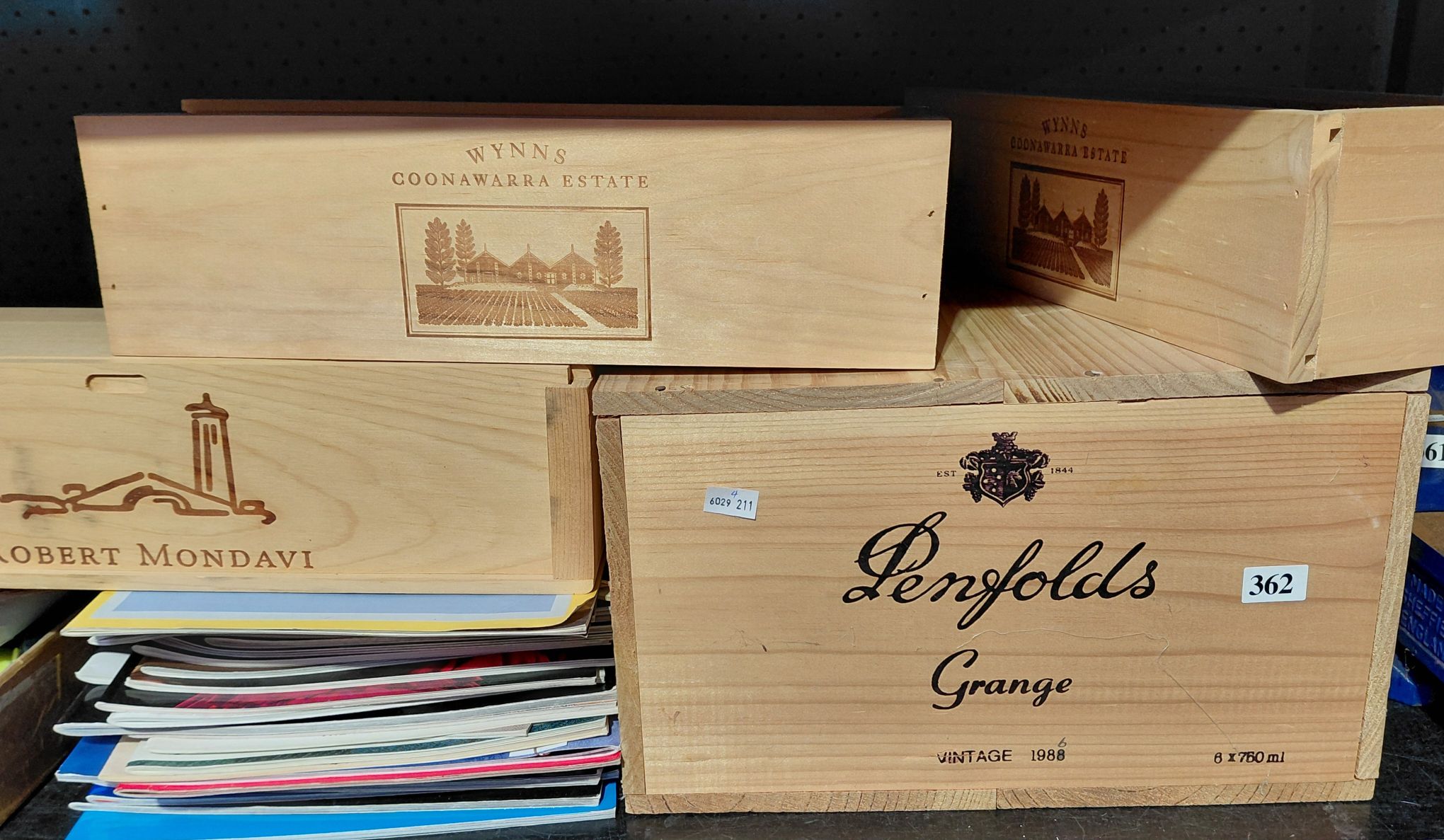 362 · WINE BOXES