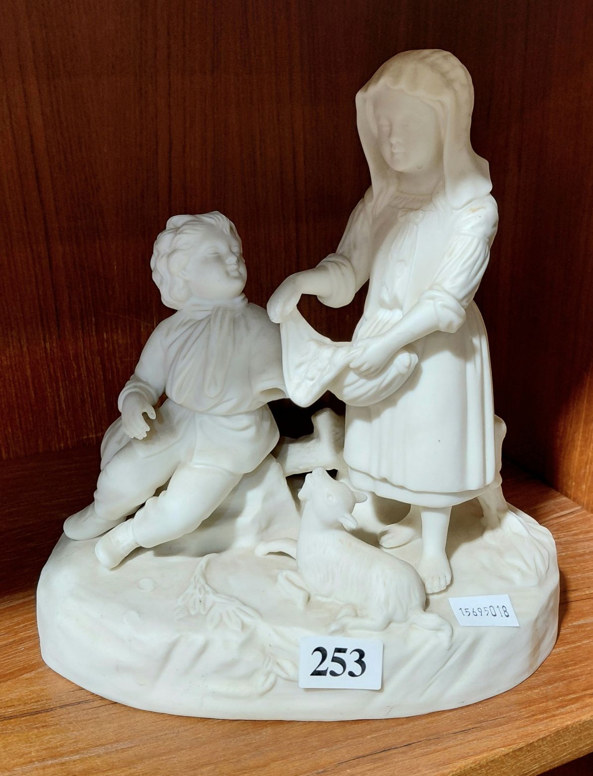 253 · PARIAN WARE GROUP FIGURE