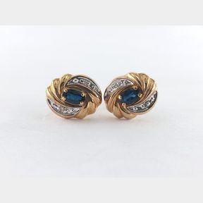 0.450CT SAPPHIRES + DIAMONDS IN YELLOW GOLD EARRINGS