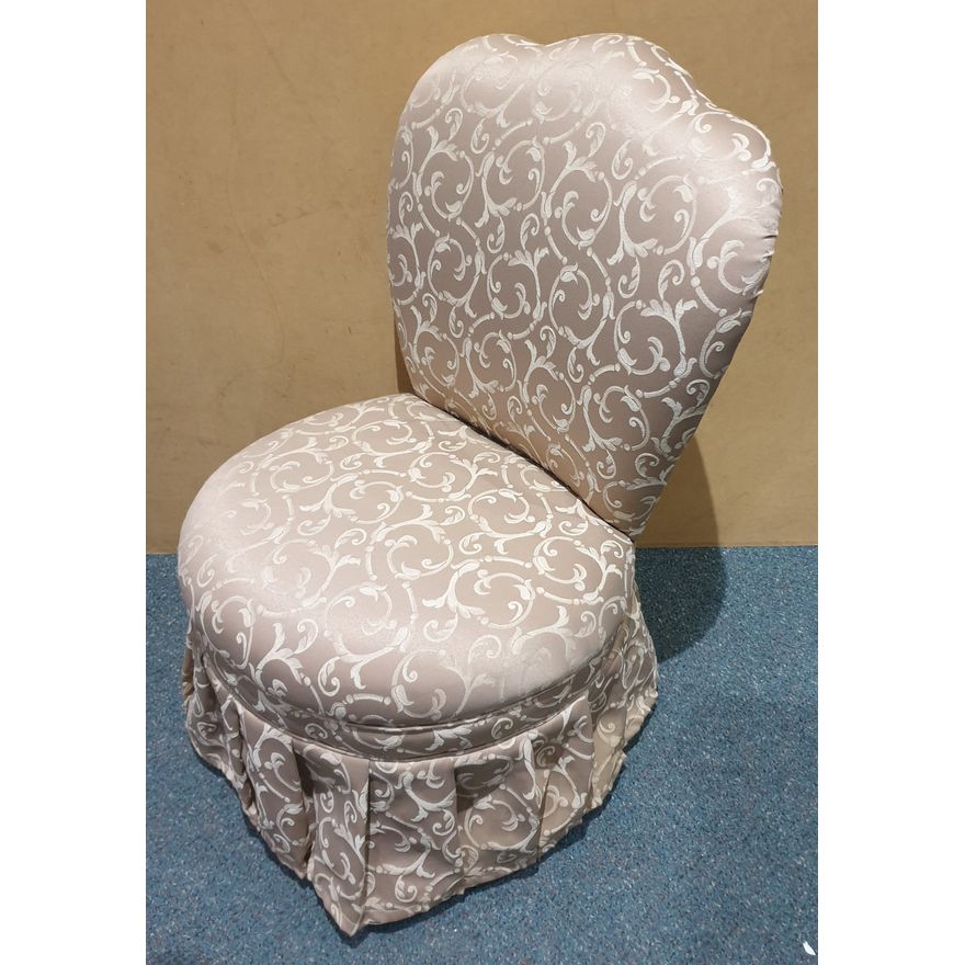 Slipper Chair