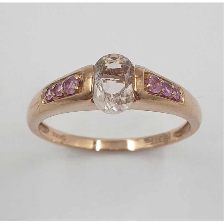 9ct R/G Quartz & Sapphire Ring