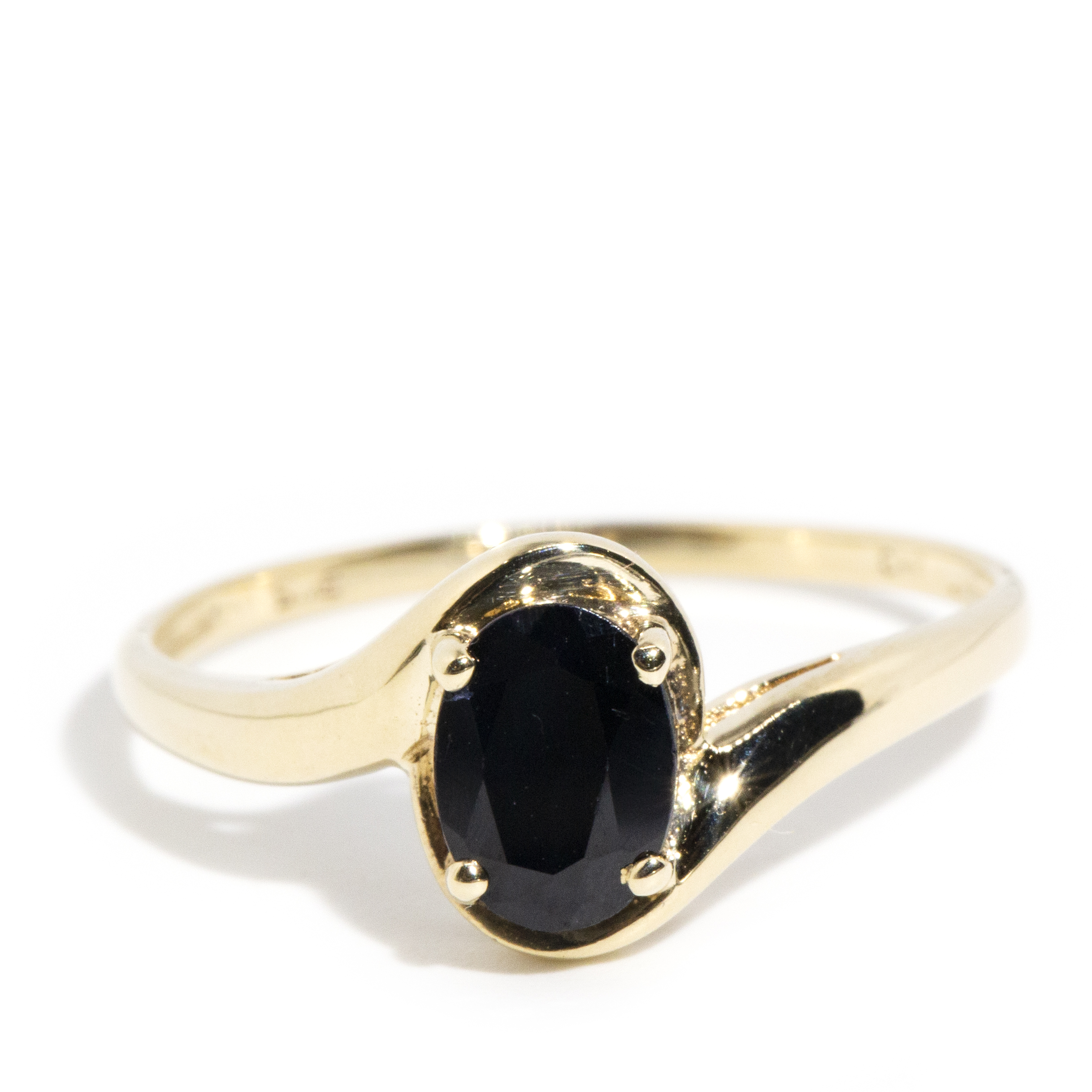45 · Sapphire 9 Carat Gold Ring