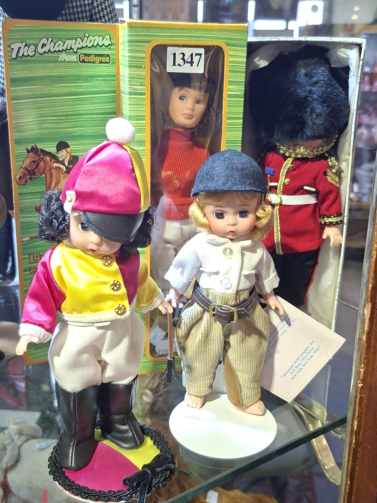 1347 · EQUESTRIAN AND GUARD THEMED DOLLS
