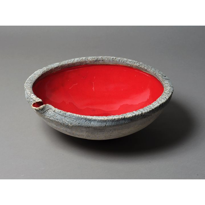 Len Castle Red - Lava crucible pouring vessel