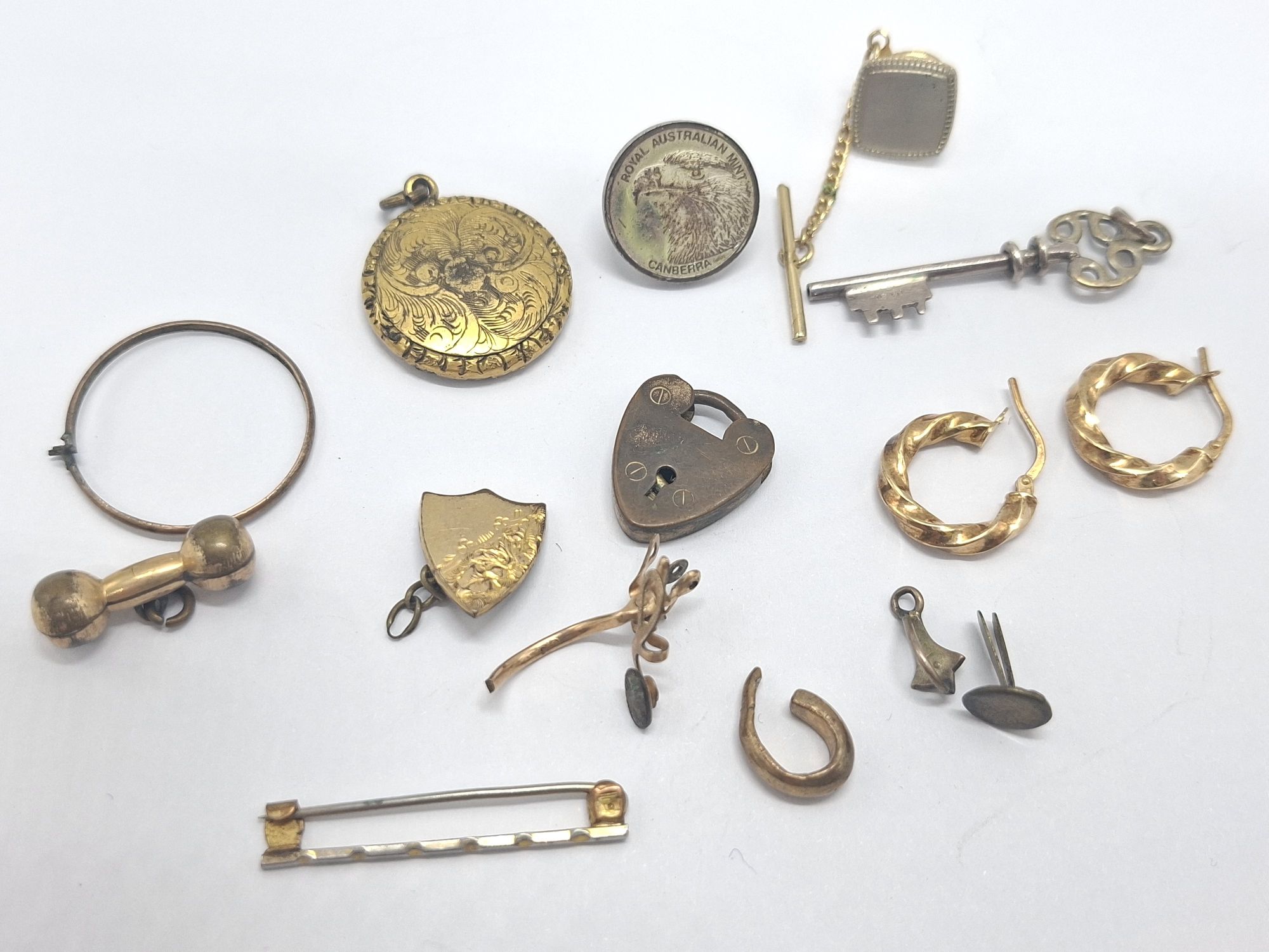 ASSORTED JEWELLERY