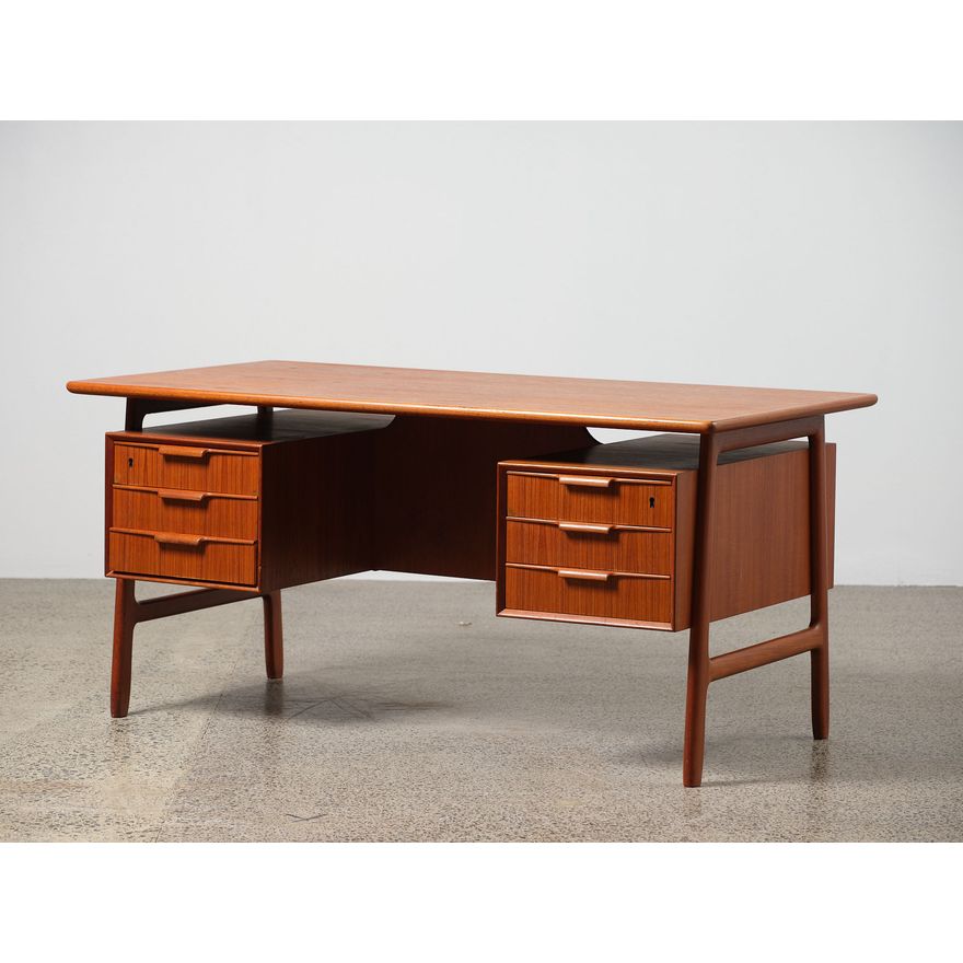 Gunni Omann for Omann Jun Møbelfabrik - ‘Model 75’ executive desk
